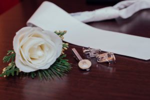 winter wedding details